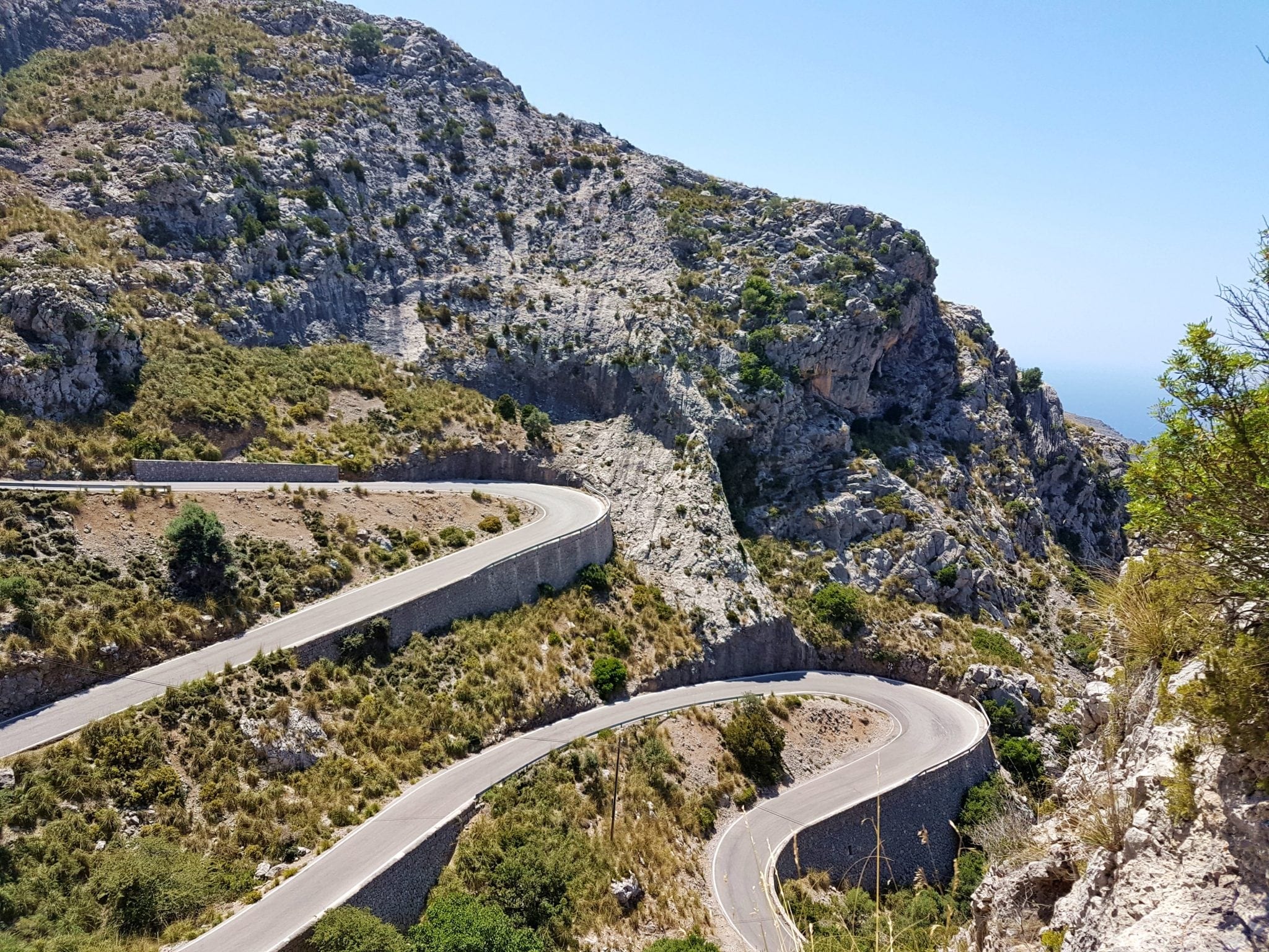 Wypożyczalnia samochodów na Majorce – Gdzie najlepiej wynająć auto?