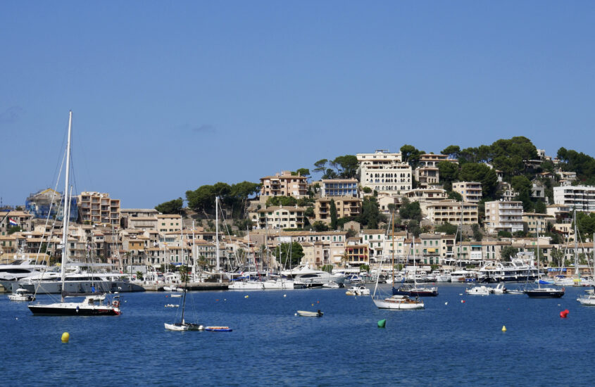 port de soller in mallorca