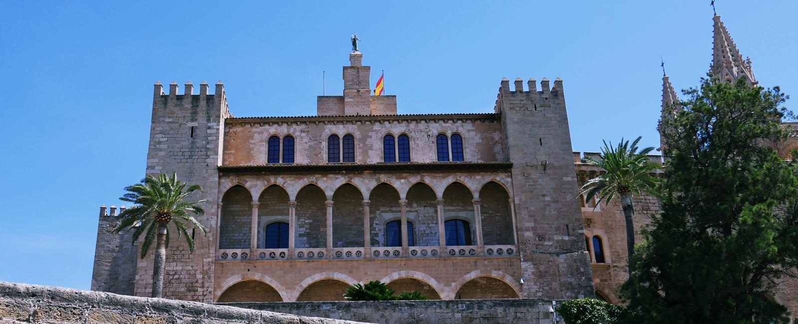 Pałac Almudaina na Majorce – Palacio Real de la Almudaina – co zwiedzić na Majorce?