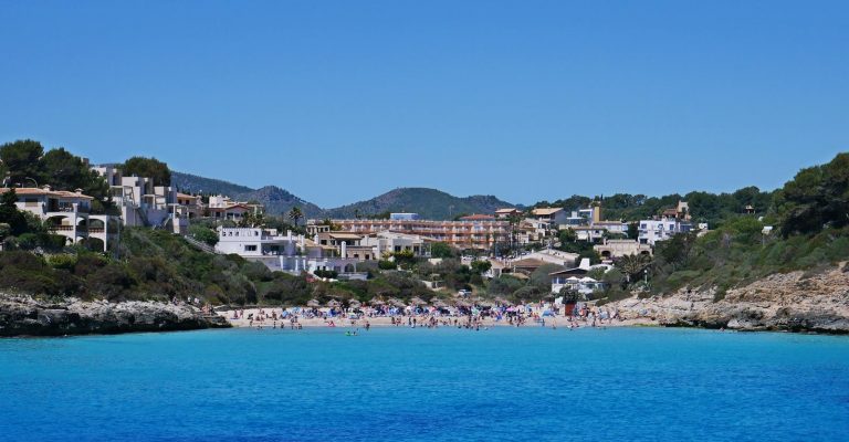 cala anguila mallorca cales de mallorca