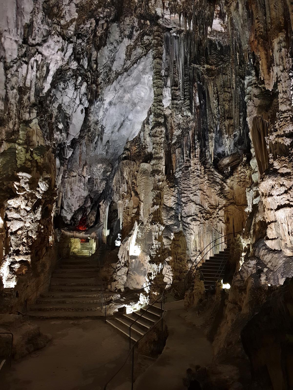 majorca caves