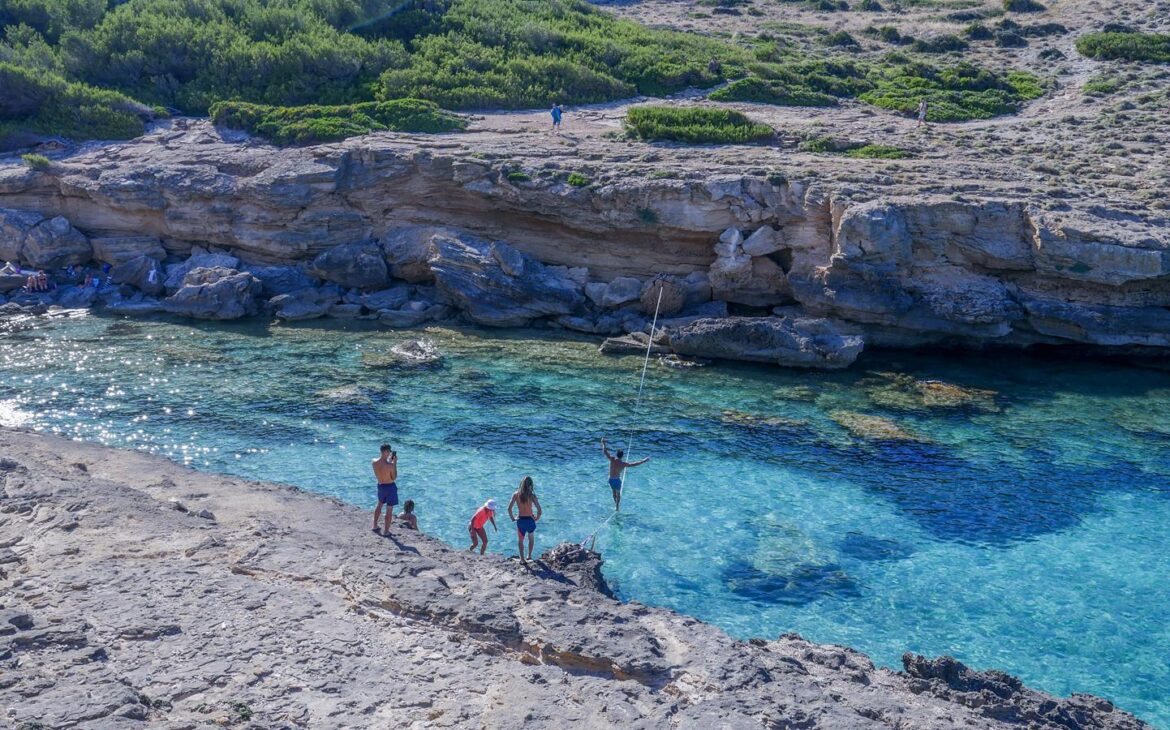 estreta bay