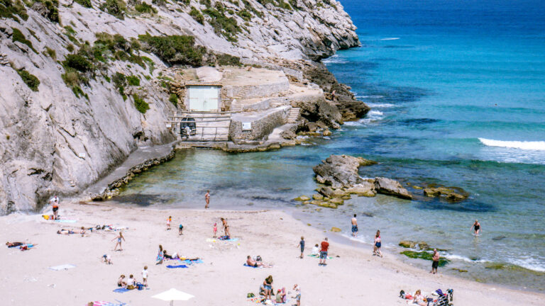 cala estreta in mallorca