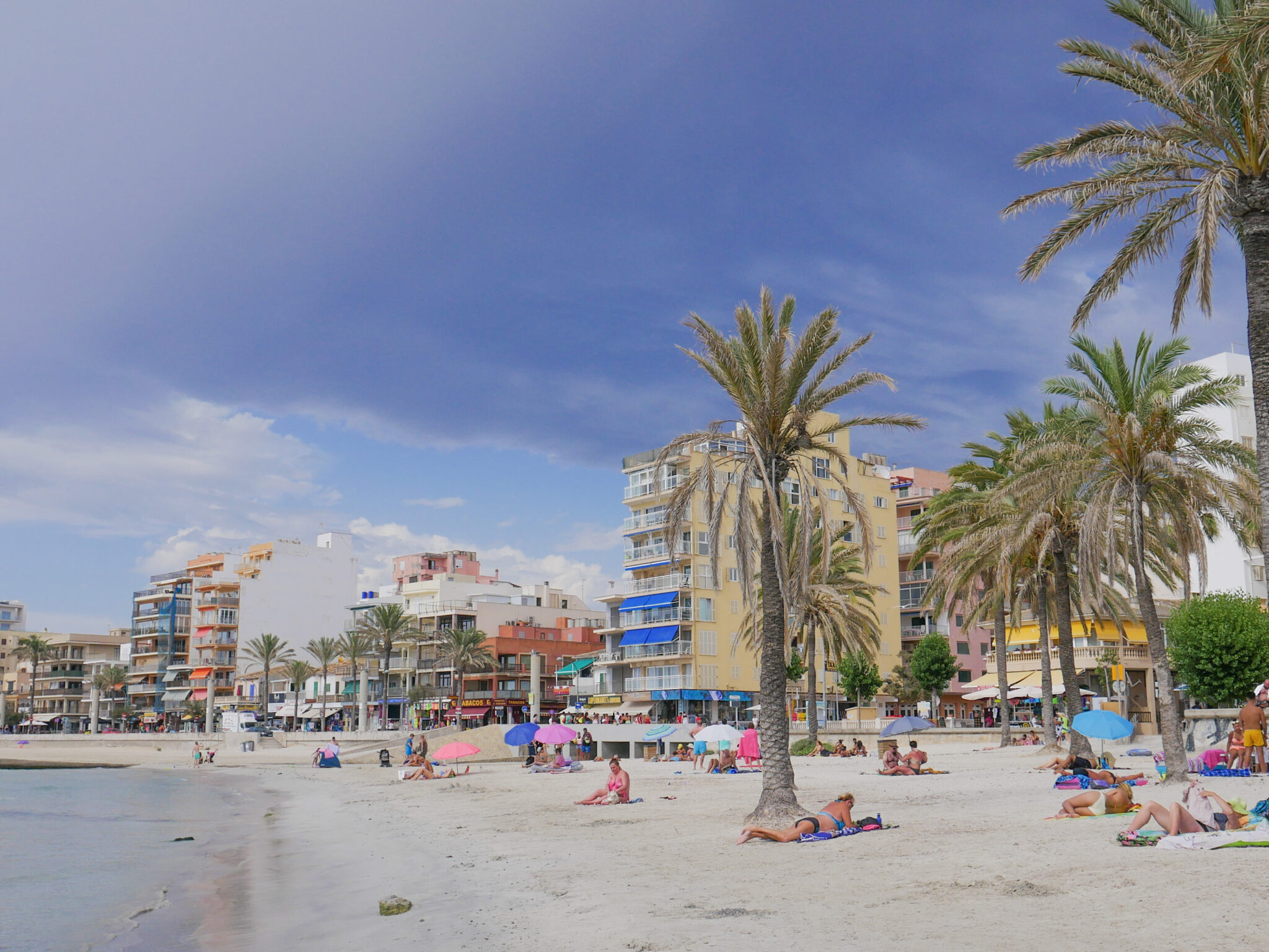 playa el arenal in mallorca