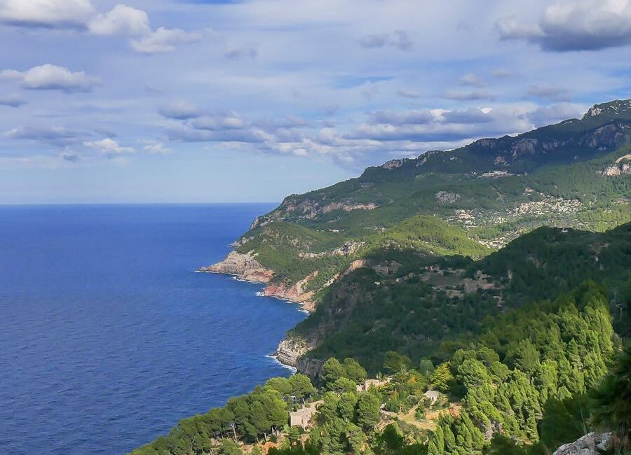 Cala Camp Vells na Majorce – północne zakątki wyspy