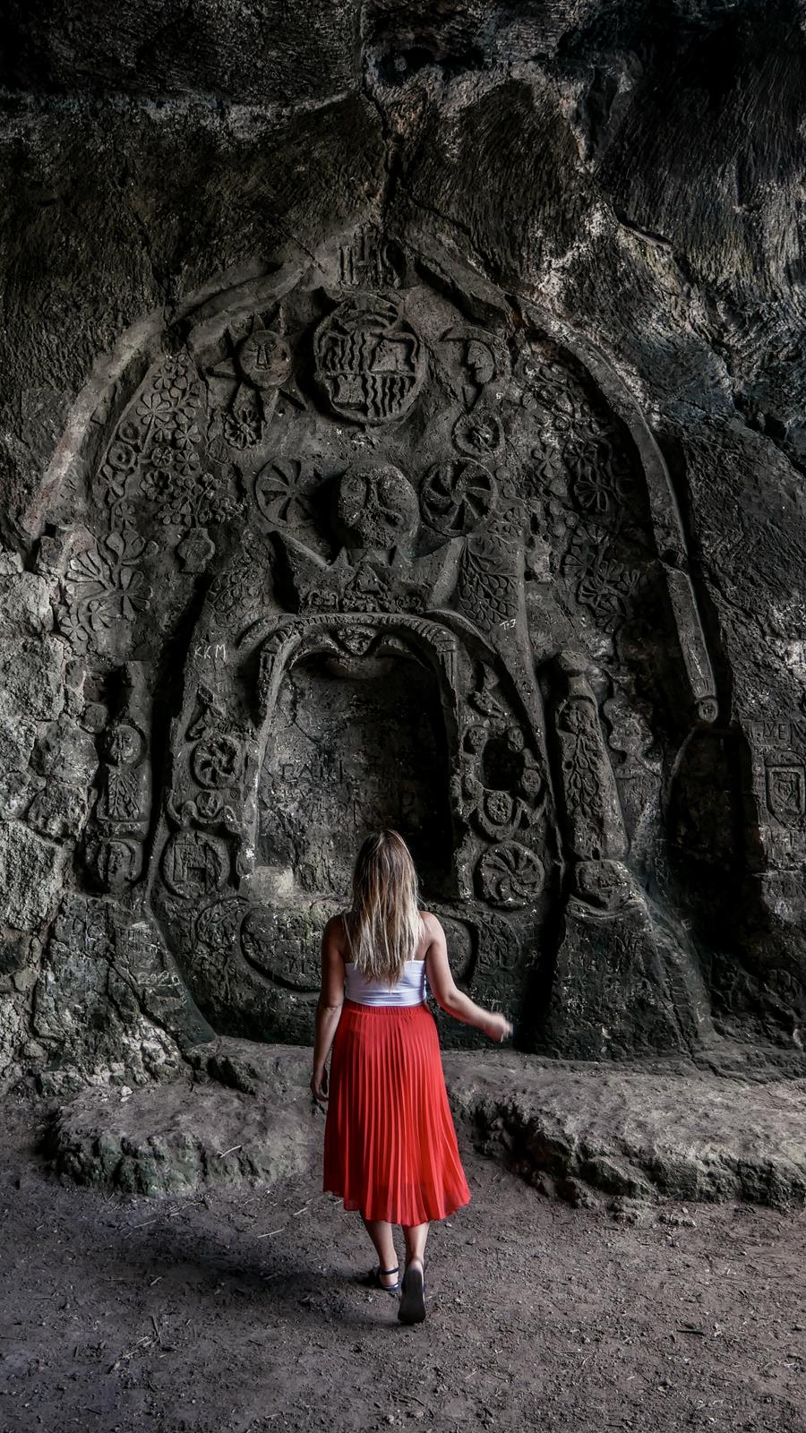cuevas de portals vells