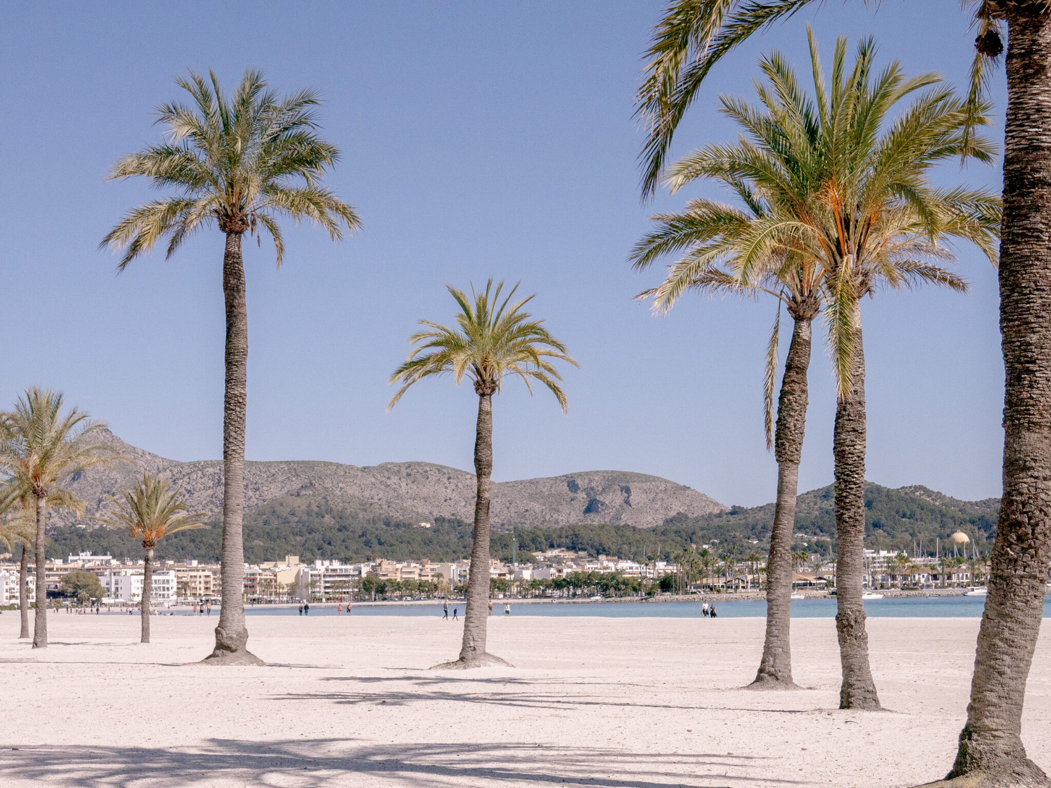 WHAT DO MALLORCANS THINK ABOUT TOURISTS? – INTERVIEW WITH A NATIVE OF MAJORCA