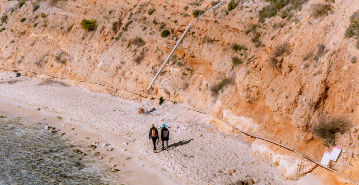 playa de portals nous